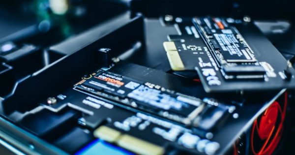 Cómo elegir el mejor portátil 2025 para trabajar o estudiar